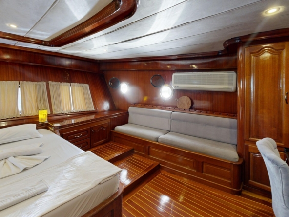 Diamond Lila Gulet – 30 Metre Lüks Mavi Yolculuk Deneyimi