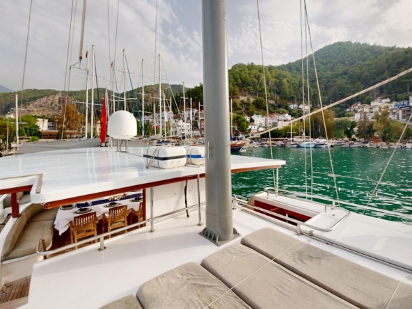 Diamond Lila Gulet – 30 Metre Lüks Mavi Yolculuk Deneyimi