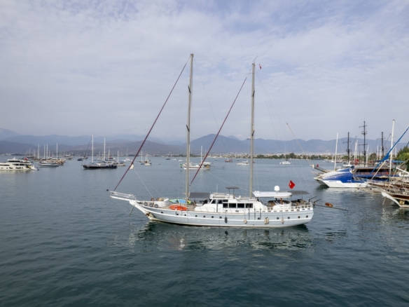 Diamond Lila Gulet – 30 Metre Lüks Mavi Yolculuk Deneyimi