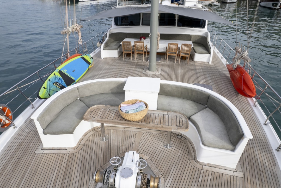 Diamond Lila Gulet – 30 Metre Lüks Mavi Yolculuk Deneyimi