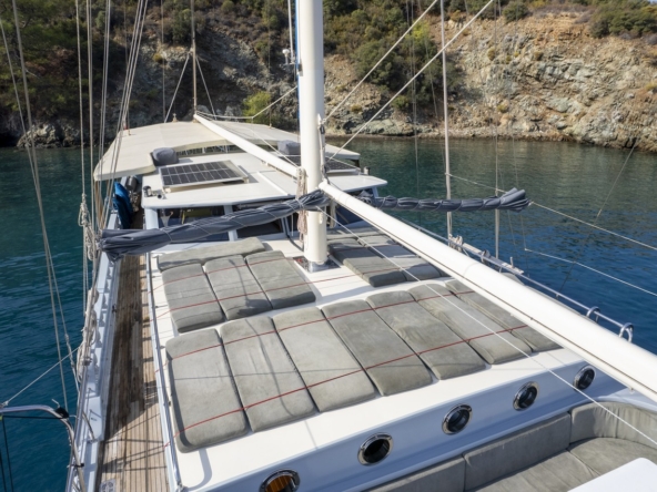 Diamond Lila Gulet – 30 Metre Lüks Mavi Yolculuk Deneyimi