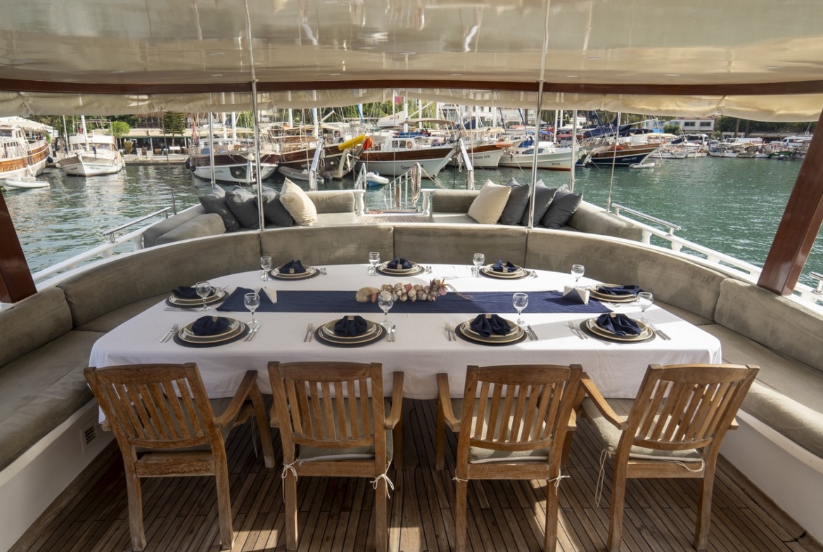 Diamond Lila Gulet – 30 Metre Lüks Mavi Yolculuk Deneyimi