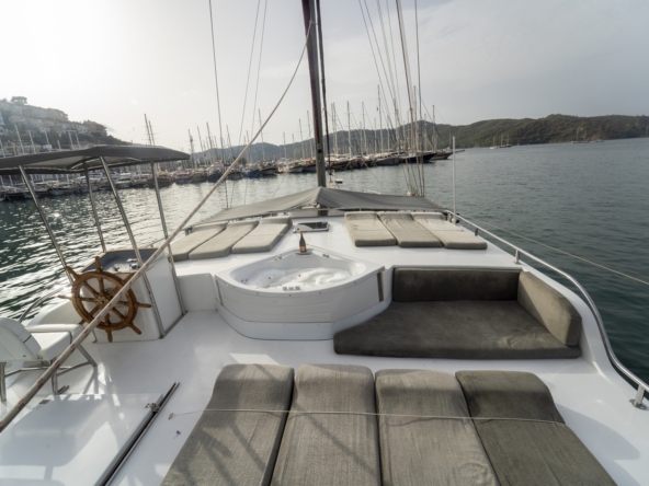 Diamond Lila Gulet – 30 Metre Lüks Mavi Yolculuk Deneyimi