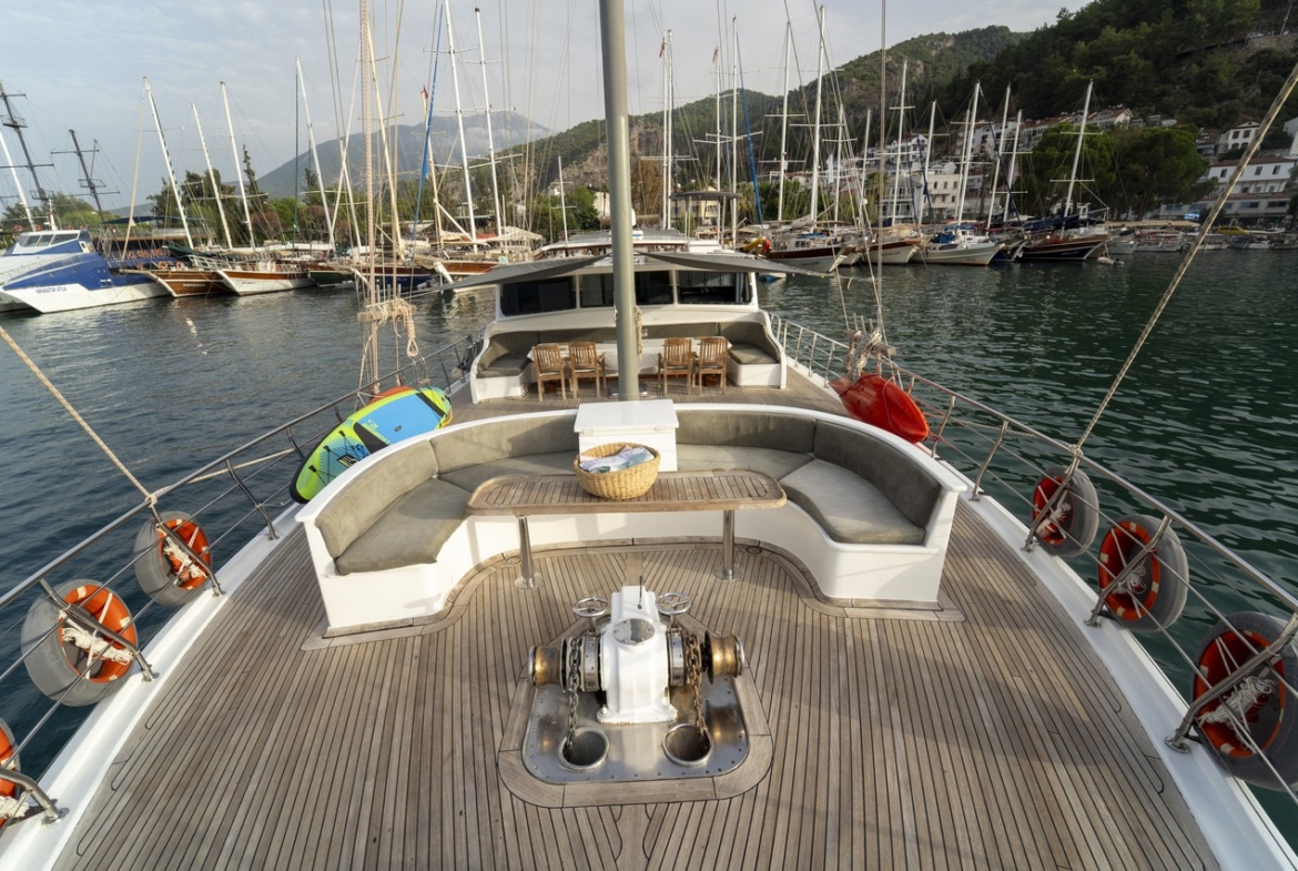 Diamond Lila Gulet – 30 Metre Lüks Mavi Yolculuk Deneyimi