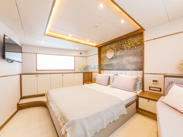 Konaklamalı Tekne Kiralama