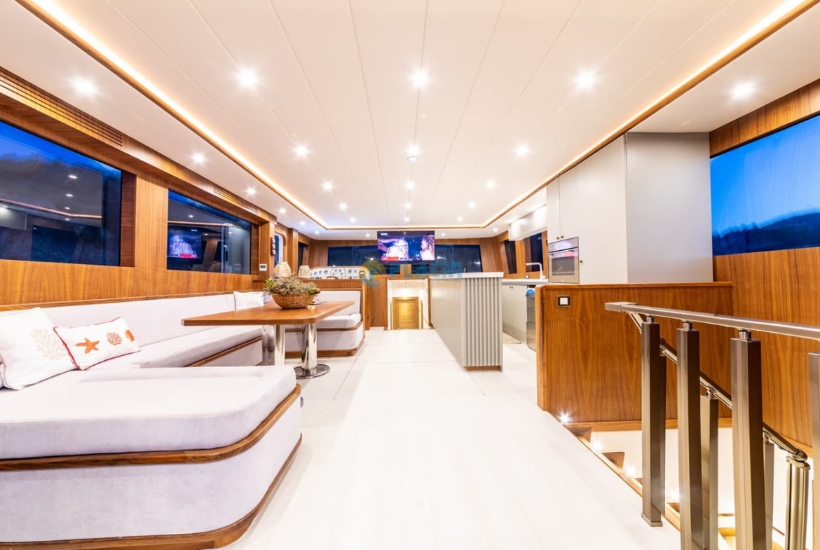 Konaklamalı Tekne Kiralama