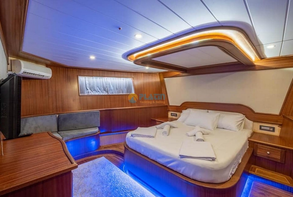 Trawler Compass Kiralık 24 Metre 4 Kamara