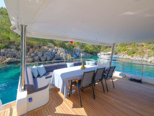 Trawler Compass Kiralık 24 Metre 4 Kamara