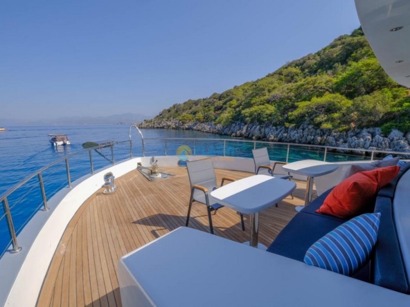 Trawler Compass Kiralık 24 Metre 4 Kamara