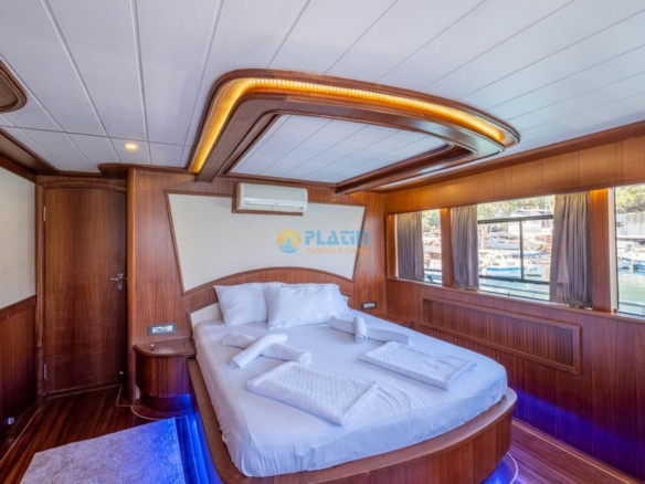 Trawler Compass Kiralık 24 Metre 4 Kamara