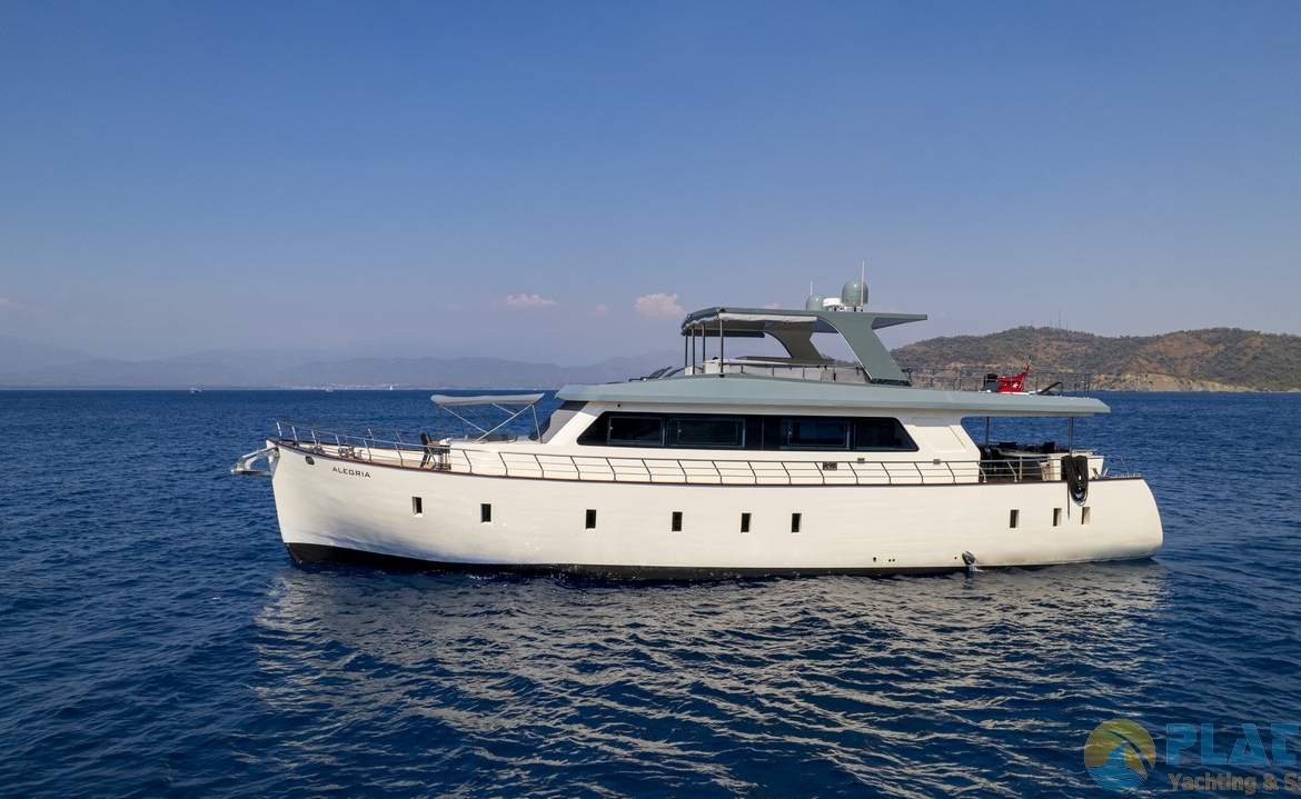 Alegria Trawler Yat