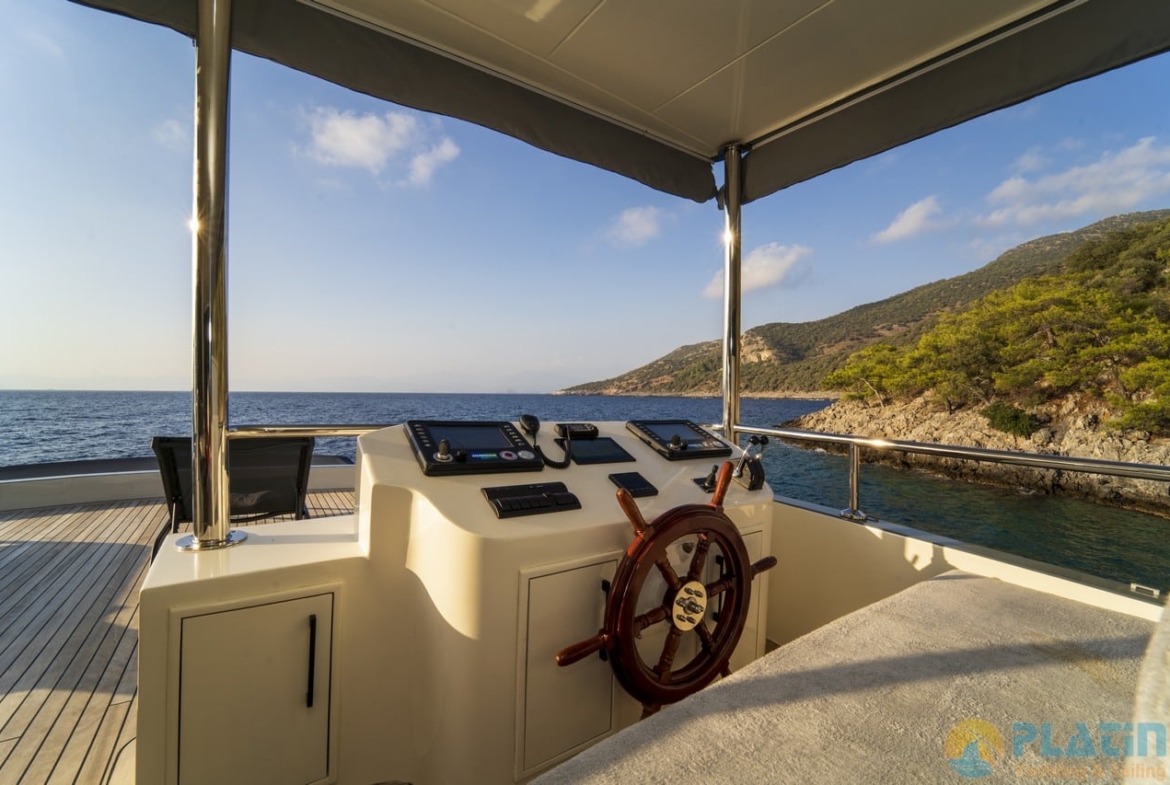 Alegria Trawler Yat