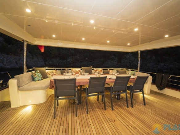 Alegria Trawler Yat