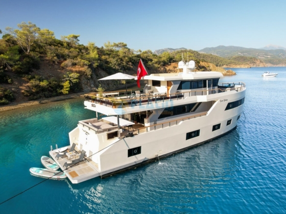Cinar Yildizi Trawler Motoryat