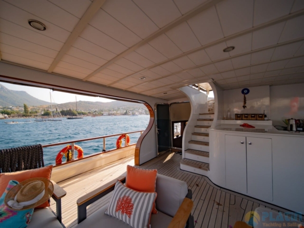 Caustic Gulet Yat Tekne