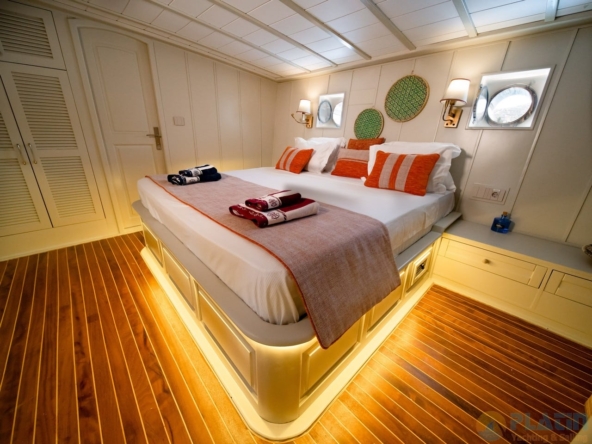 Caustic Gulet Yat Tekne