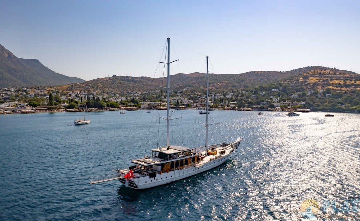 Caustic Gulet Yat Tekne