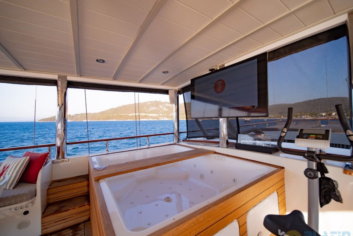 Caustic Gulet Yat Tekne