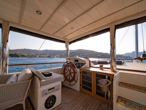 Caustic Gulet Yat Tekne