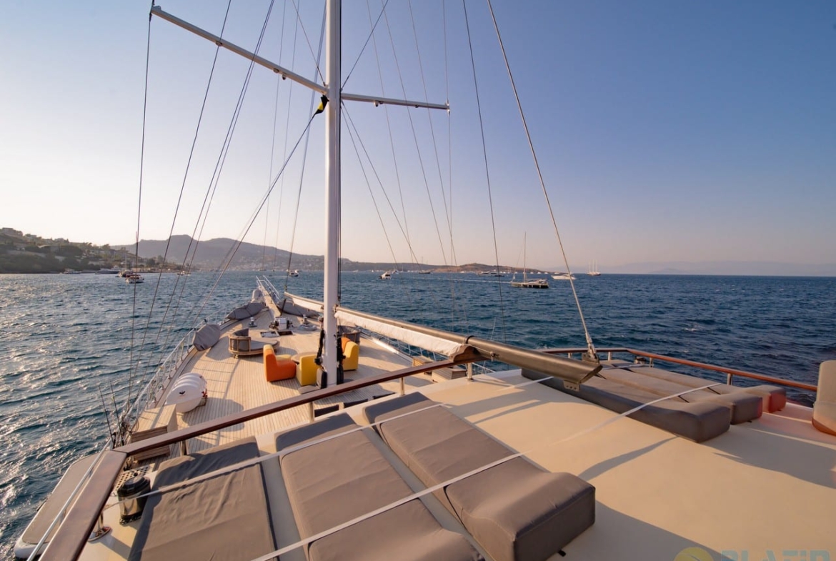 Caustic Gulet Yat Tekne