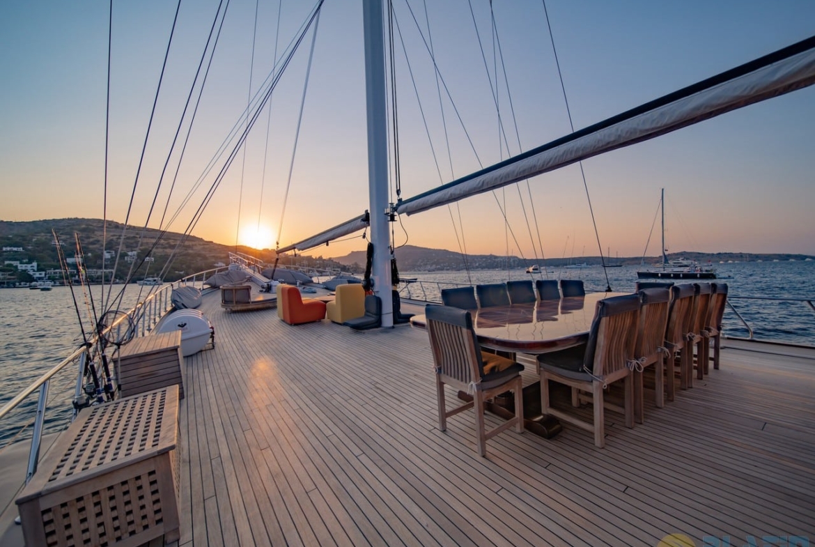 Caustic Gulet Yat Tekne