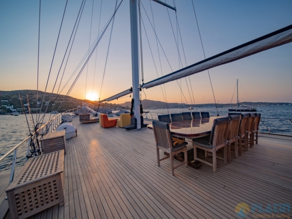 Caustic Gulet Yat Tekne