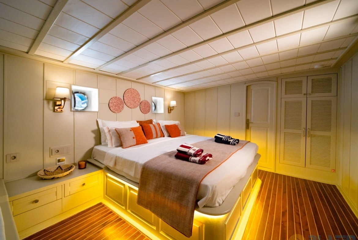 Caustic Gulet Yat Tekne