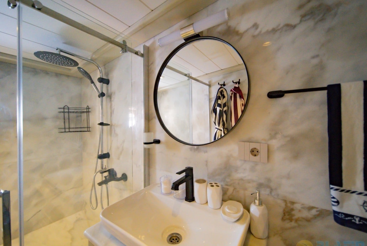 Caustic Gulet Yat Tekne