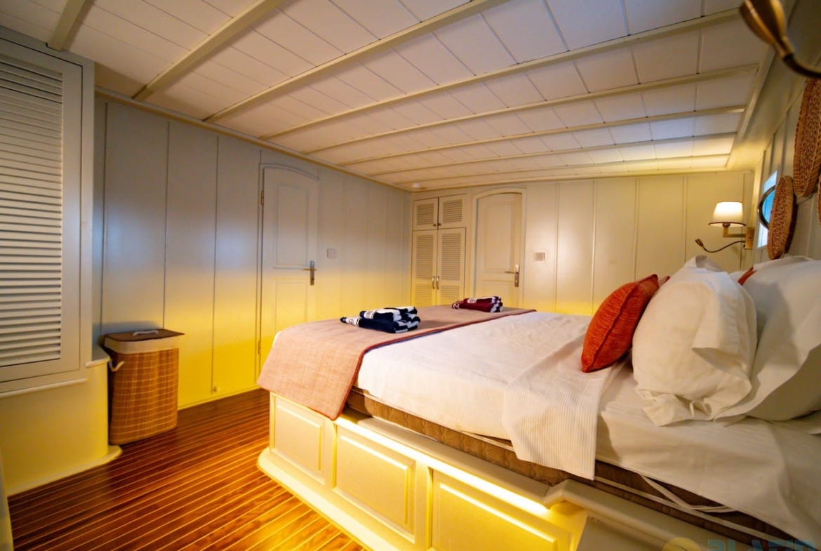 Caustic Gulet Yat Tekne