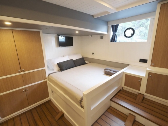 Nayk 1 Trawler Yat