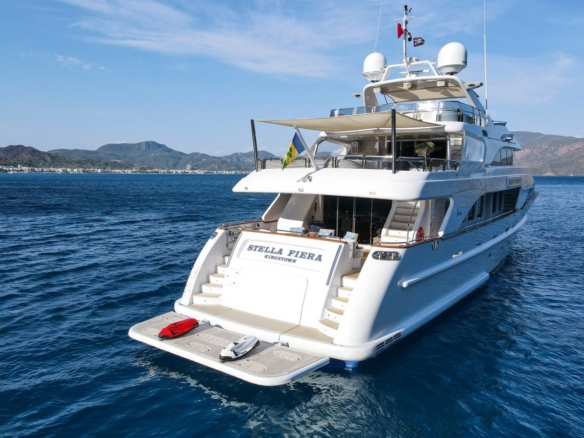 Stella Fiera Motoryat