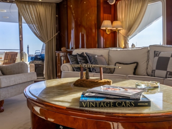 Stella Fiera Motoryat