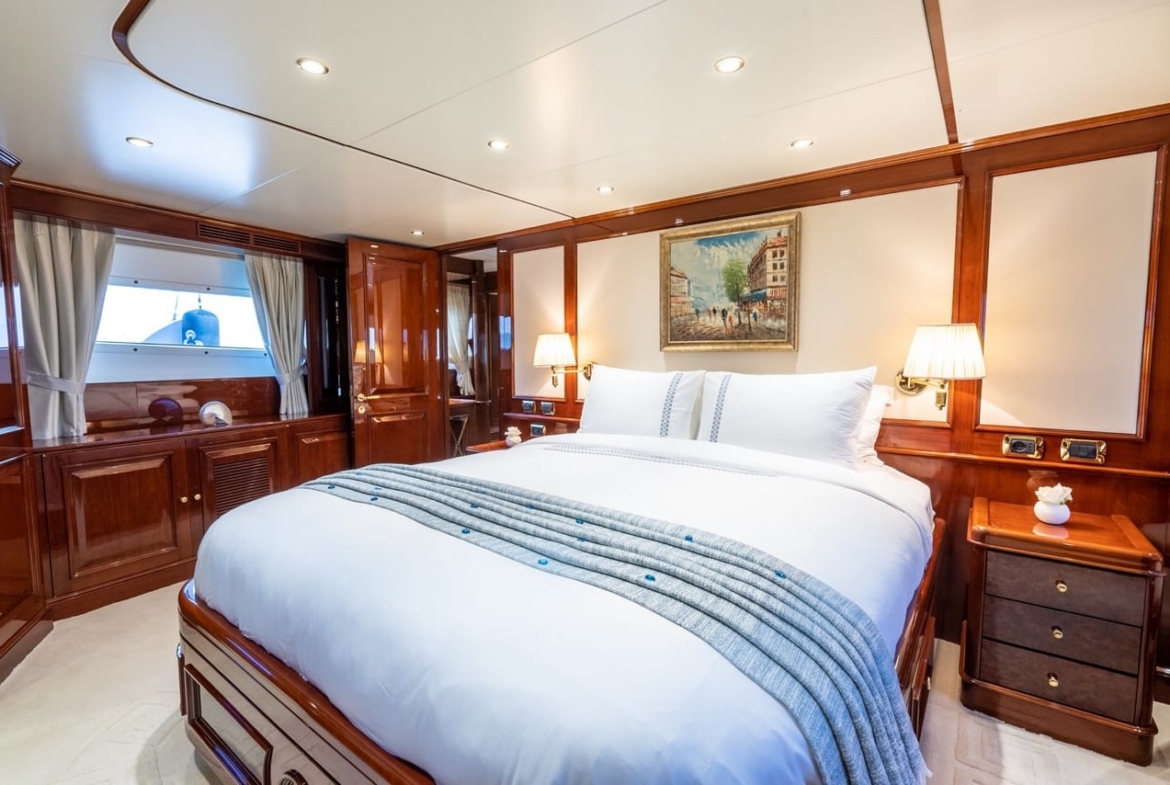 Stella Fiera Motoryat