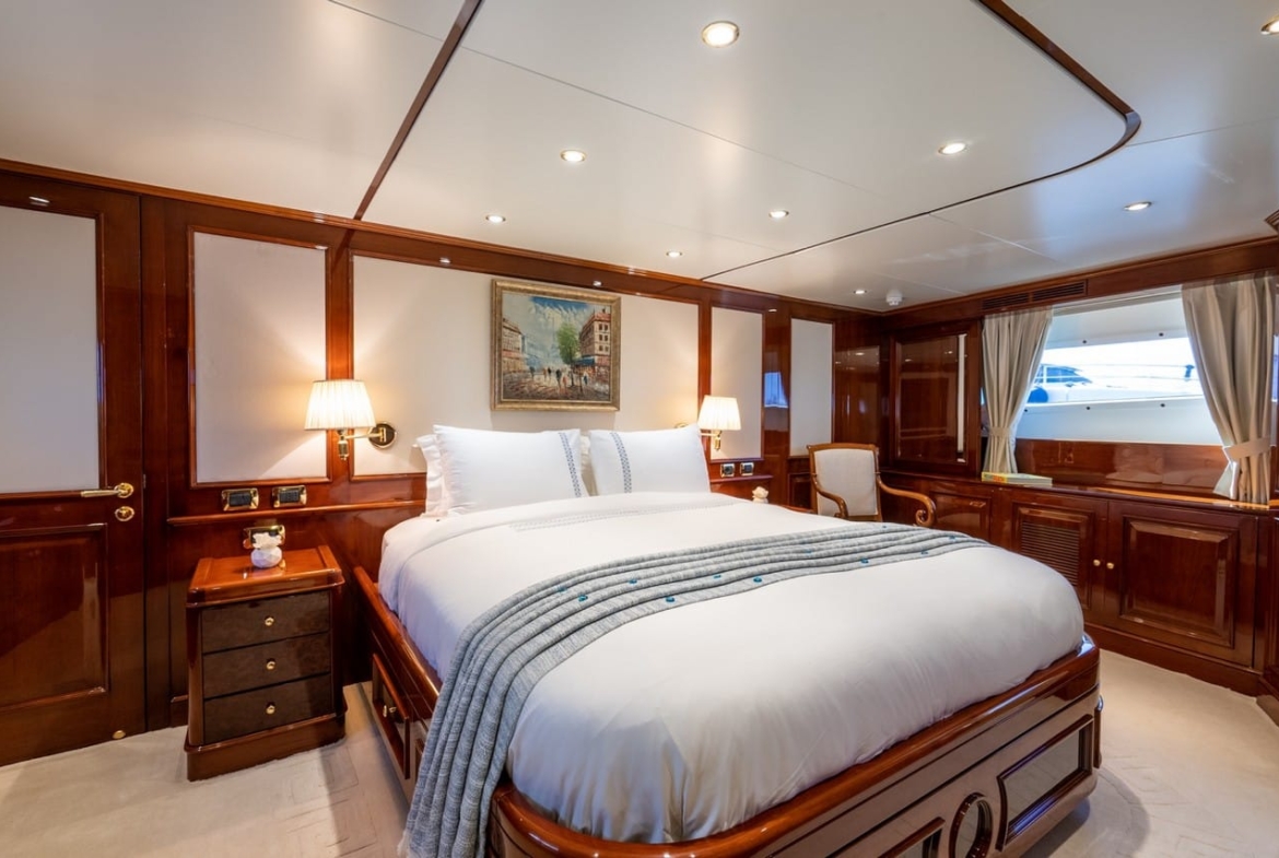 Stella Fiera Motoryat