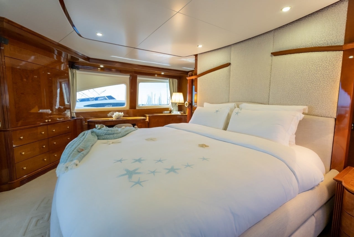 Stella Fiera Motoryat