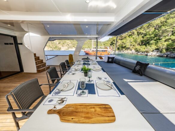Nayk 3 Trawler
