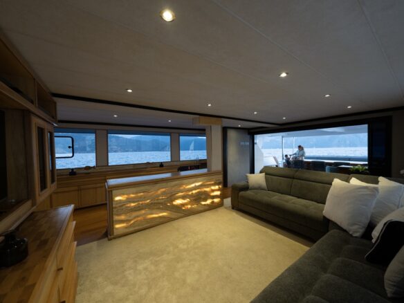 Nayk 3 Trawler