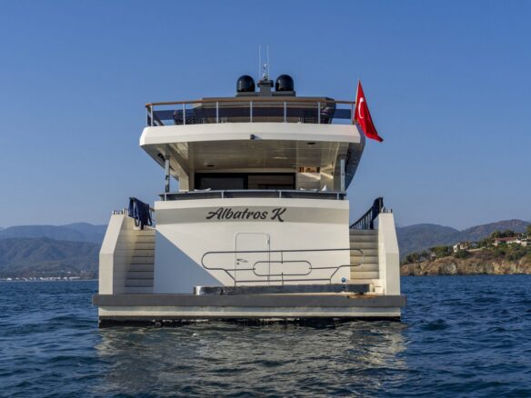 Albatros K Trawler