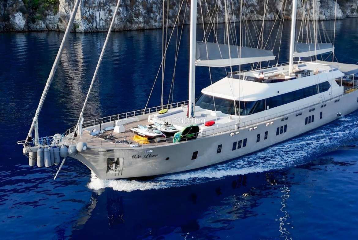 De Love Gulet Yat