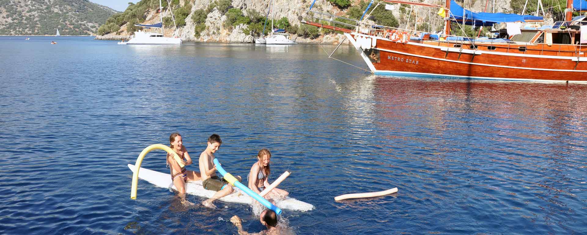 Çocuklarla Mavi Tur
