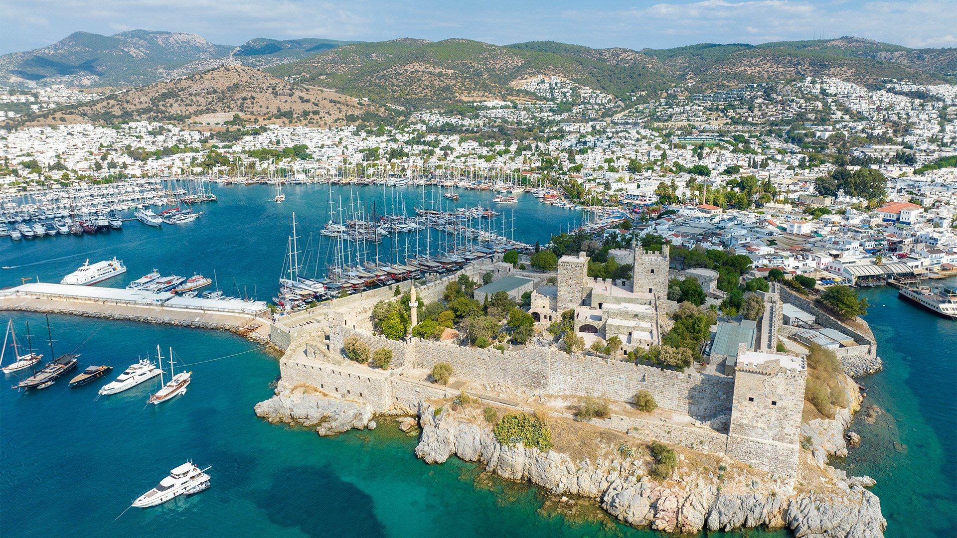 Bodrum Mavi Tur Rehberi Koylar Demirleme Noktaları ve Yüzme Molaları