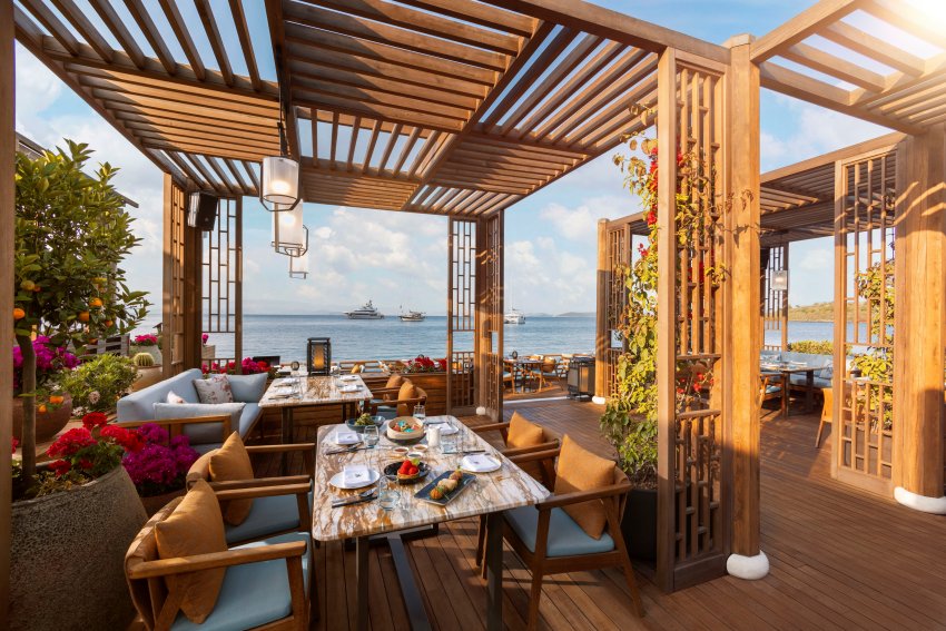 Bodrum Mavi Yolculuk Lüks Restoran, Beach Club ve Gurme Deneyimleri