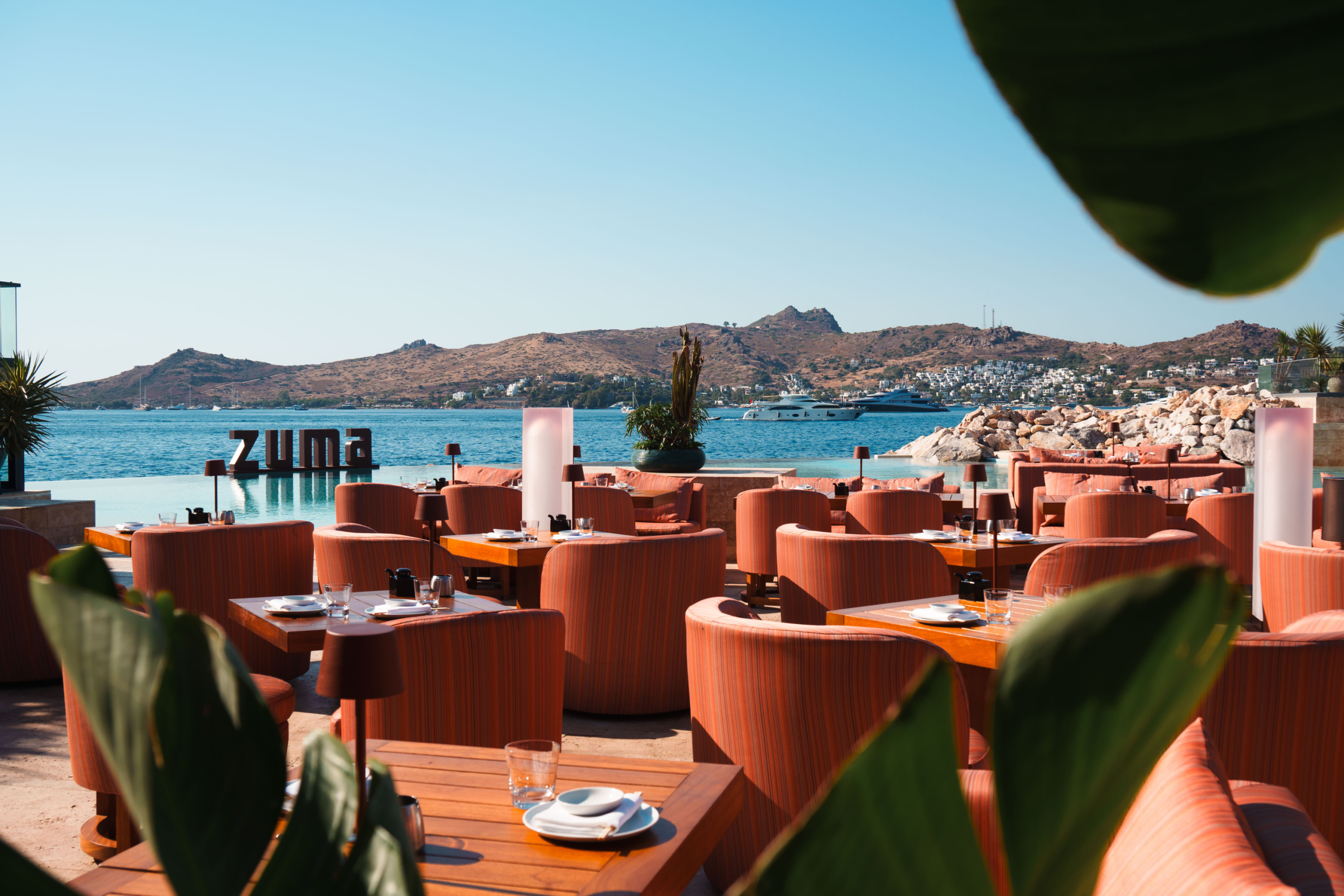 Bodrum Mavi Yolculuk Lüks Restoran, Beach Club ve Gurme Deneyimleri