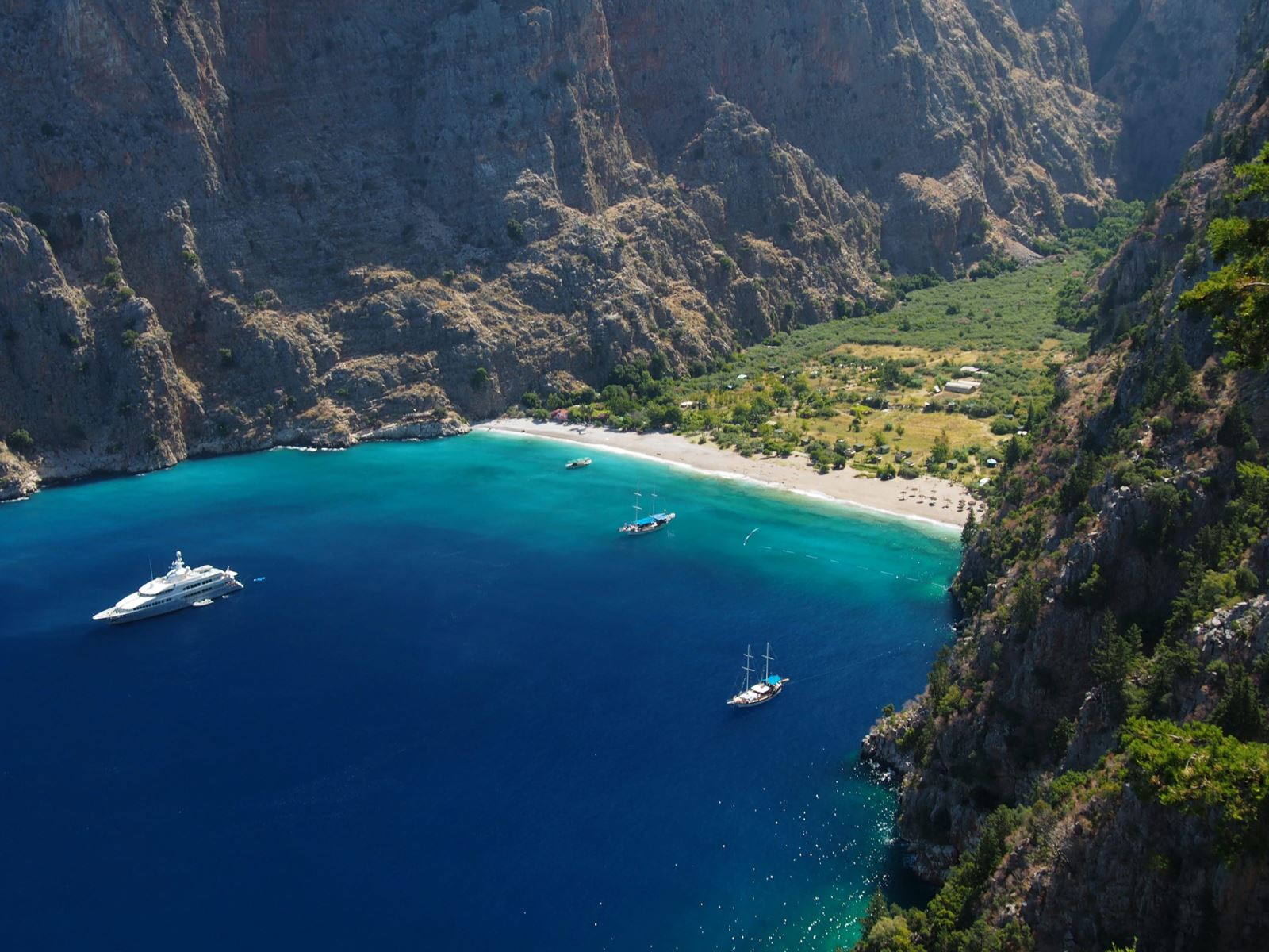 Fethiye’nin Tekne ile Gidilebilen Plaj ve Koyları