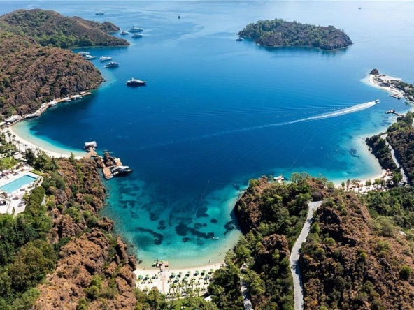 Özel Tekne Kiralama ile D Maris Bay