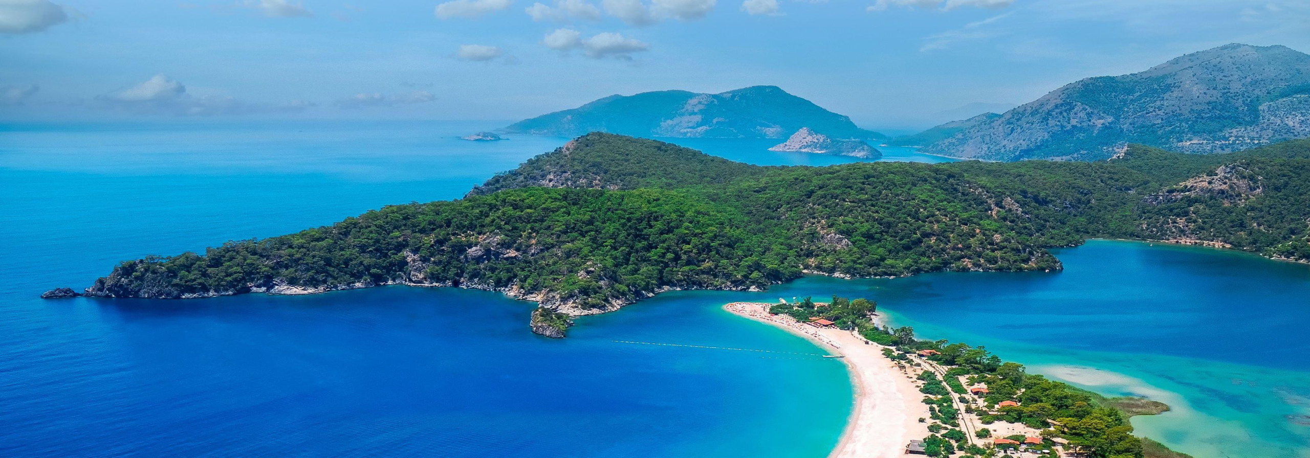 Fethiye'de Tekne Kiralamak & Mavi Yolculuk Yapmak için 10 Neden