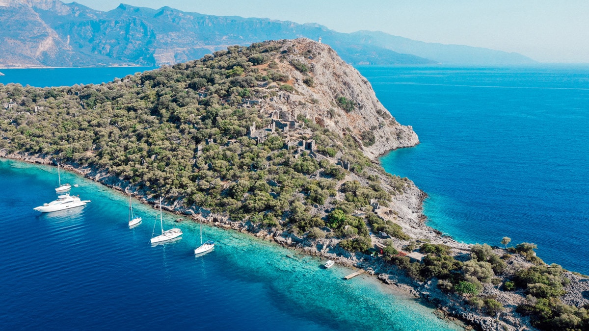 Gemiler Adası ve St Nicholas Kilisesi Gezi Rehberi