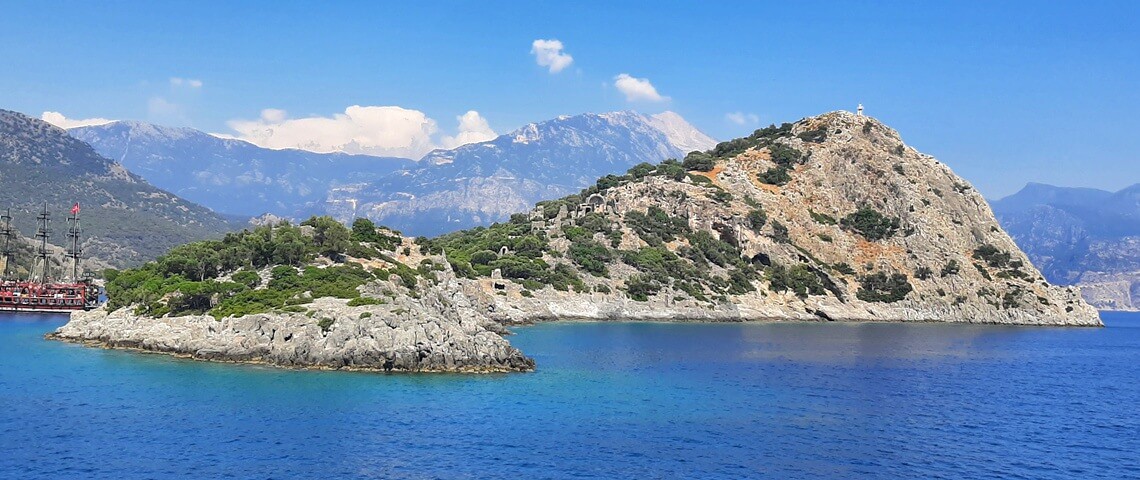 Gemiler Adası ve St Nicholas Kilisesi Gezi Rehberi