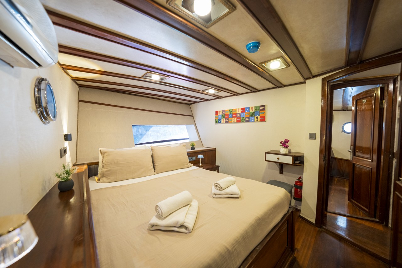 Holiday 10 Gulet – 40 Metrelik, 10 Kamaralı ve 22 Kişilik Tekne