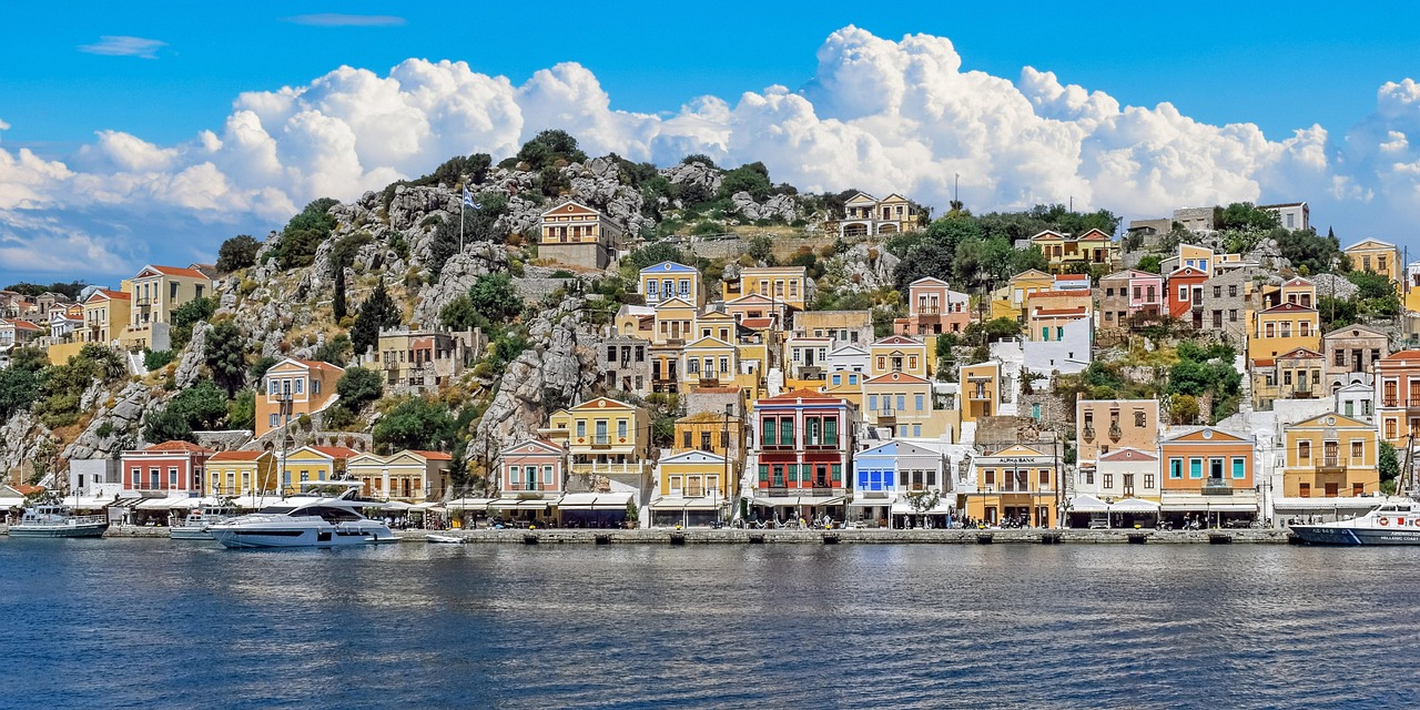 Mavi Yolculukta Simi (Symi) Ege’nin Saklı Cenneti